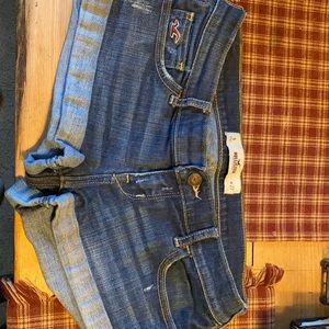 NOT FOR SALE AT THIS TIME Hollister Jean shorts size 5.